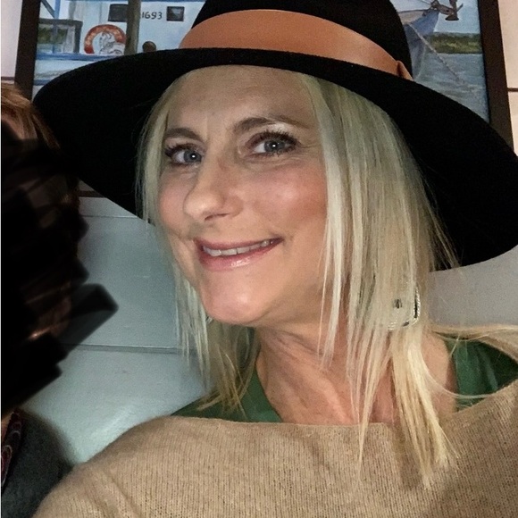 LAFAYETTE 148 New York | The Icon Fur Felt Fedora | Quality Rabbit Fur - Picture 8 of 10